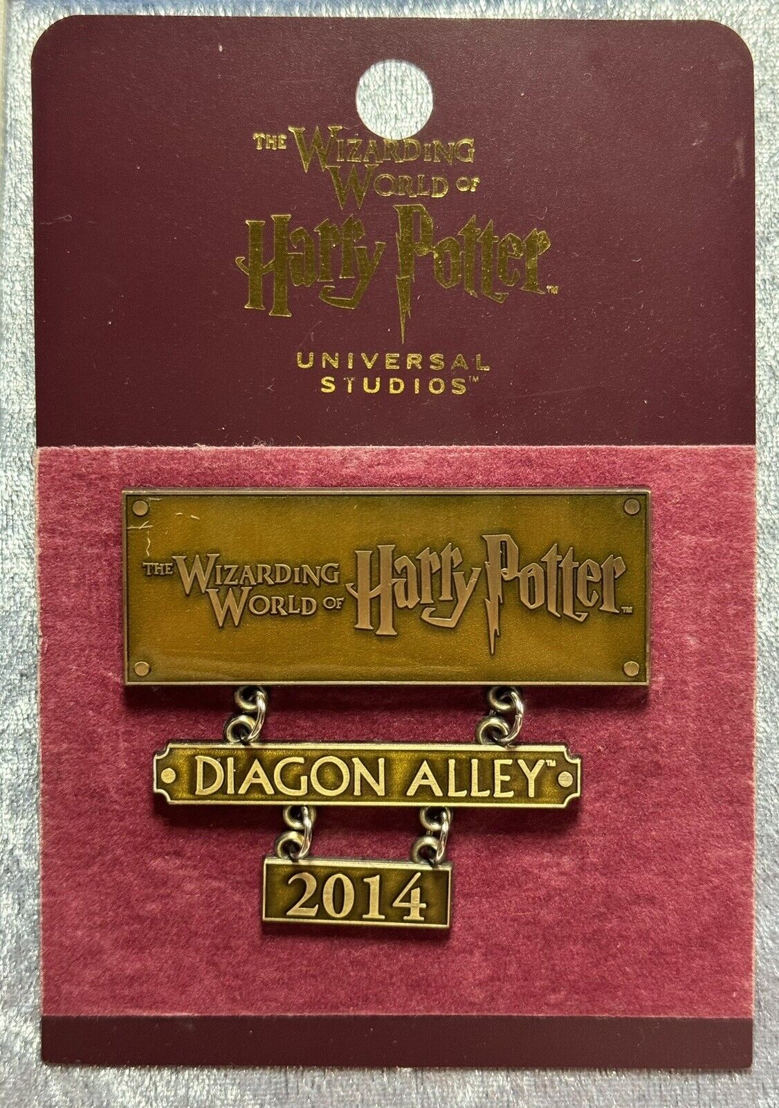 Authentic Wizarding World of Harry Potter Diagon Alley Pin-Universal Studios