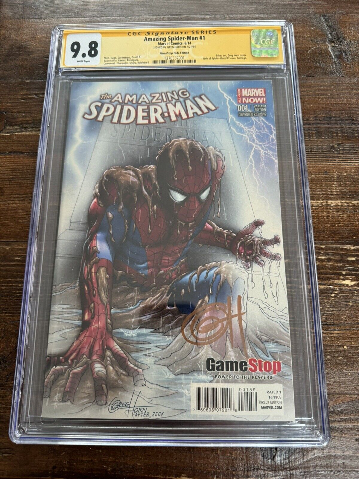 Amazing-Spider-Man 1 Game Stop Fade Edition Signed Greg Horn CGC 9.8