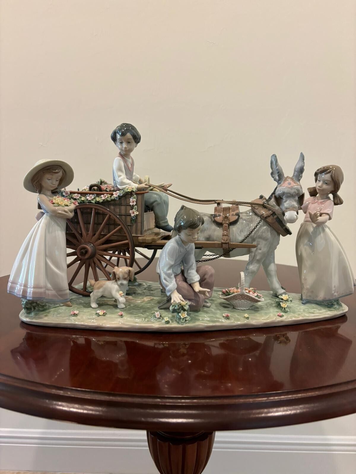Lladro ENCHANTED OUTING 01001797. Limited Edition