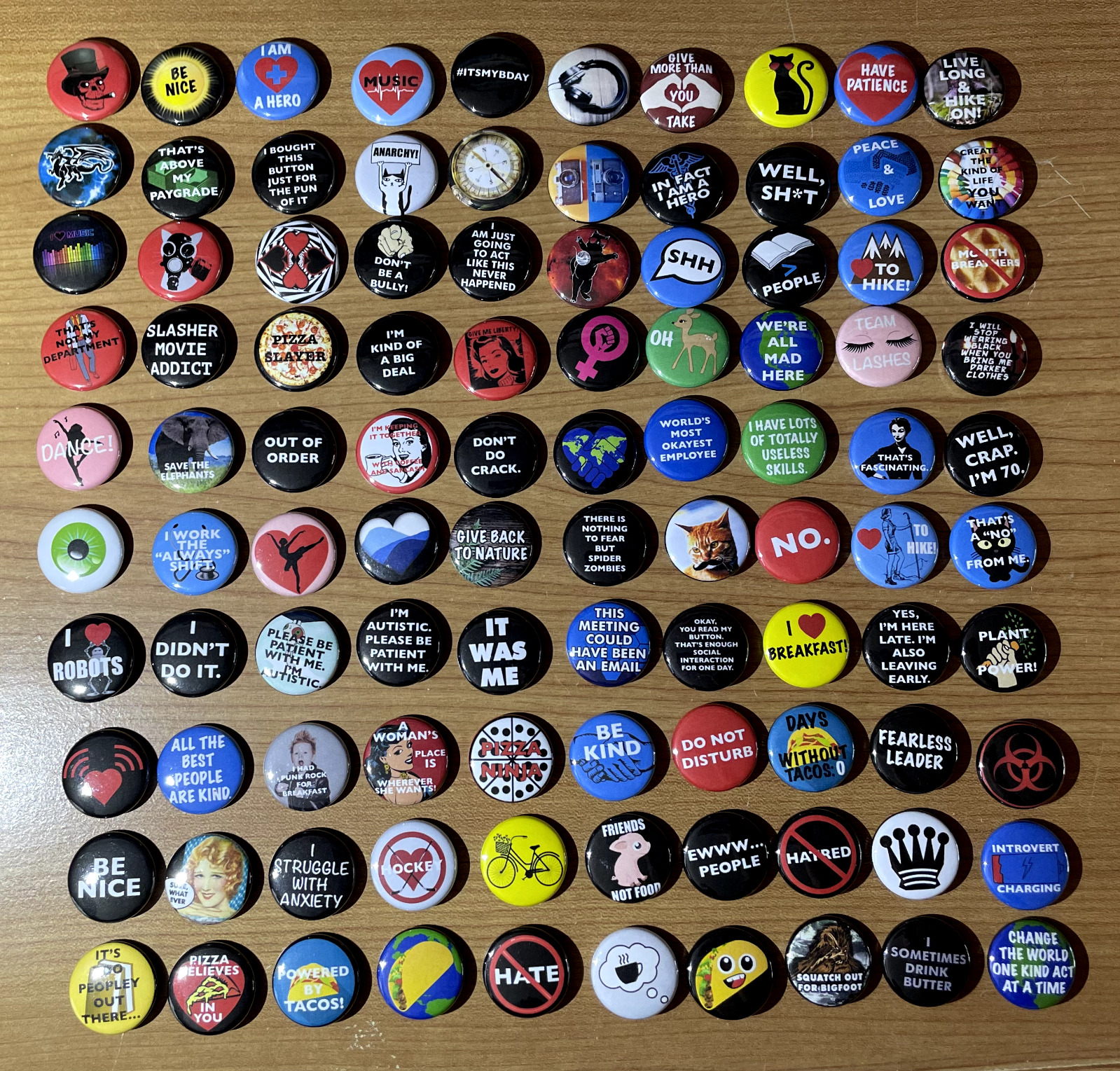 HUGE Lot of 100 Buttons Pins 80's 90's Vintage Style Funny Miscellaneous Lot #14