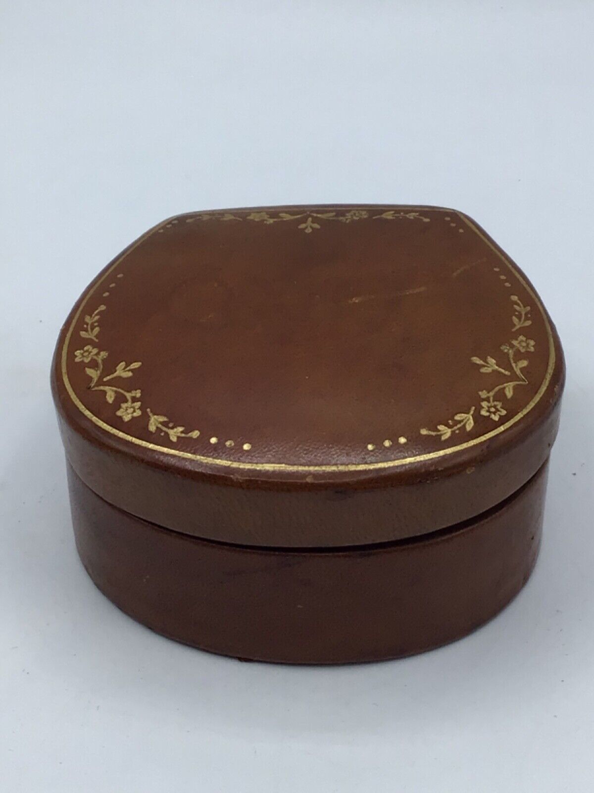 Vintage Brown Leather Gold Trim Horseshoe Shape Jewelry/Trinket Box 1 3/4”