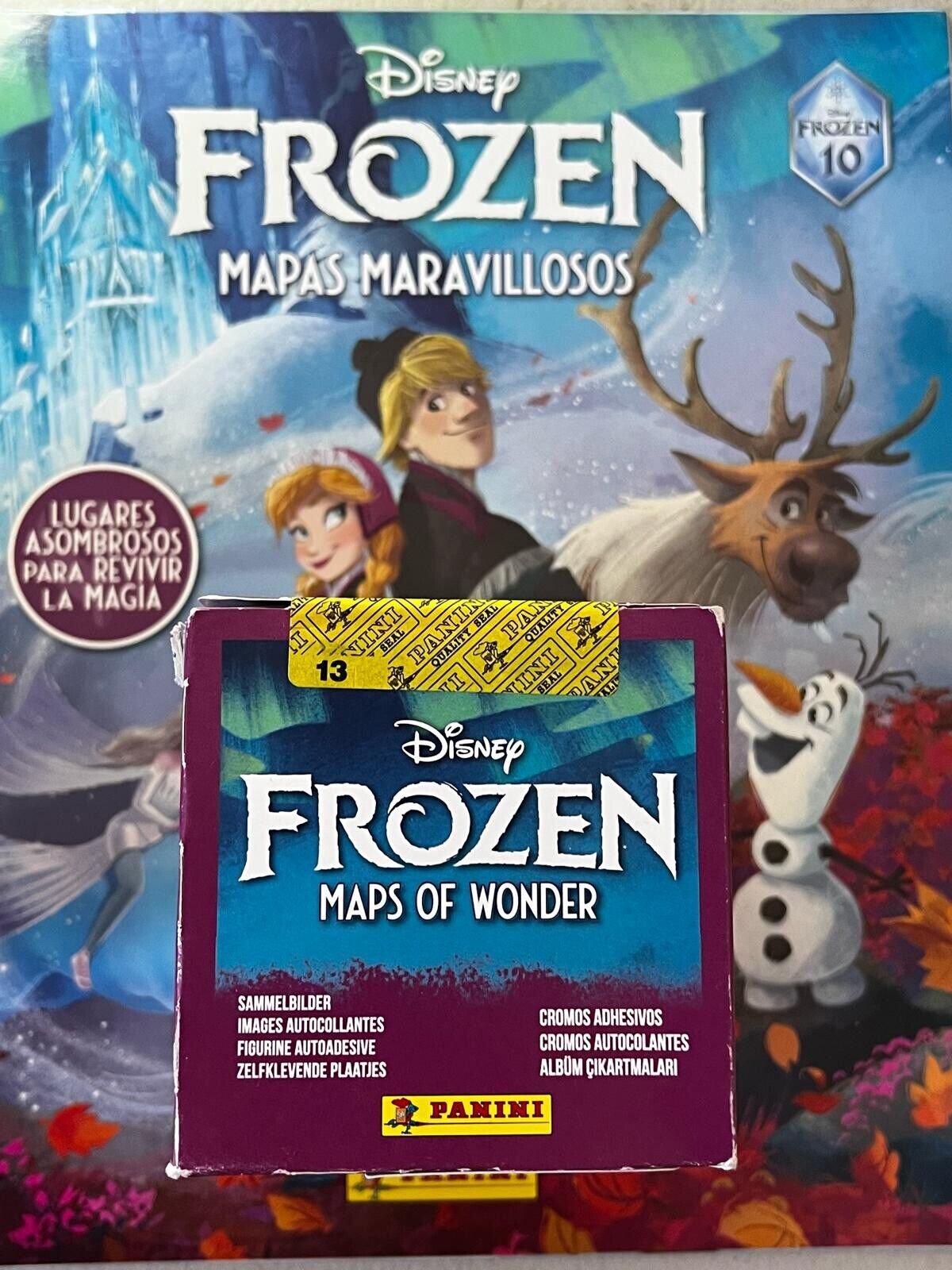 Panini Frozen Maps Of Wonder Sticker Box + Sticker Album (250 Stickers Elsa Olaf