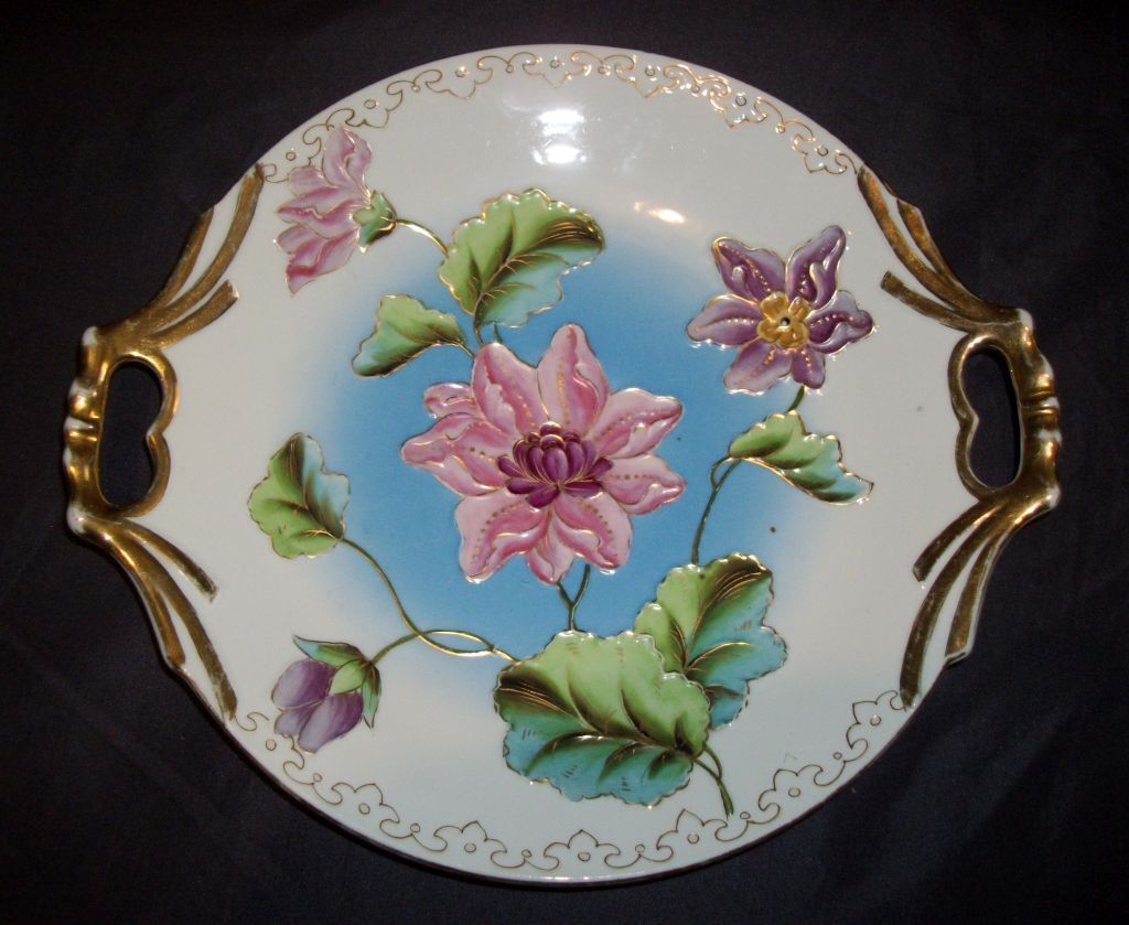 Vintage Raised Floral Collector Plate/Platter- Guthez 11.5