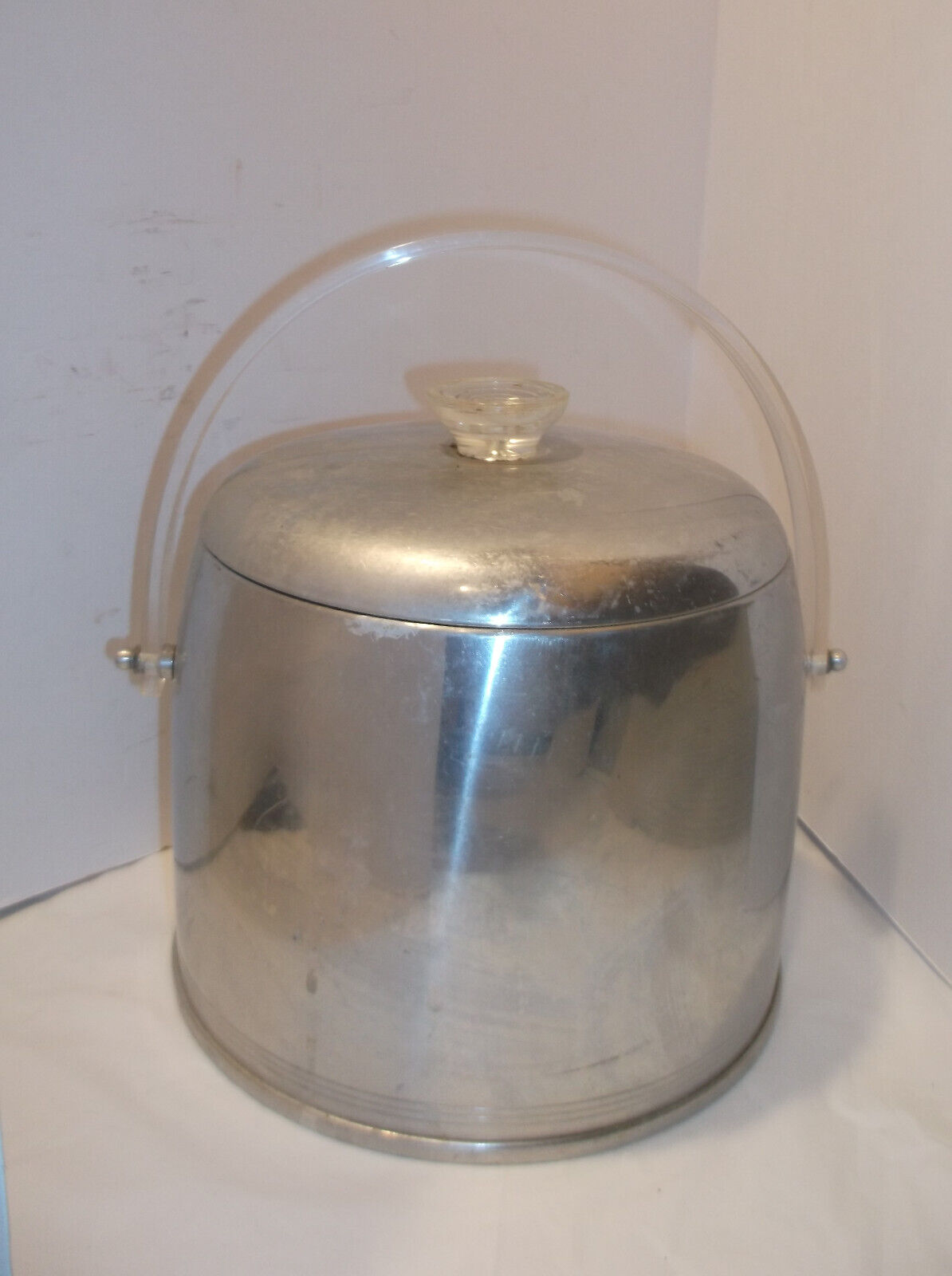 VINTAGE KROMEX Aluminum Ice Bucket Lucite Handle Retro/Barware  C. 1950s  MCM