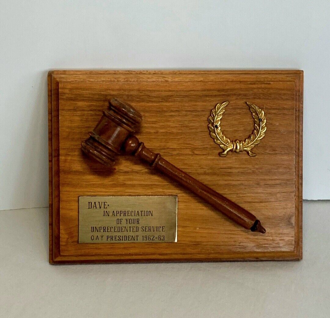 Vintage Solid Wood Gavel Wall Plaque Desk Decor For Judges Lawyers Auctioneers