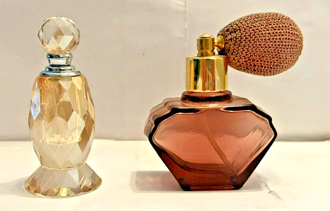 Lot Of 2 Vanity Decorative Perfume Bottles Vtg. 1 Excellent &1 Excellent- VC