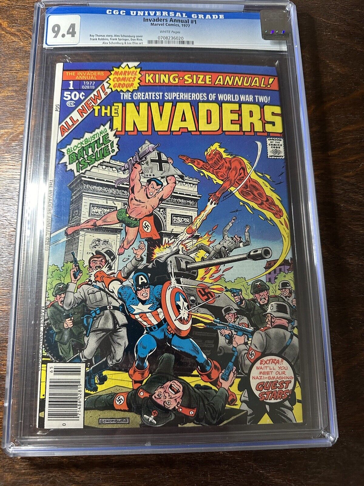 Marvel Comics Invaders King-Size Annual #1 (1977) CGC 9.4 White Pages