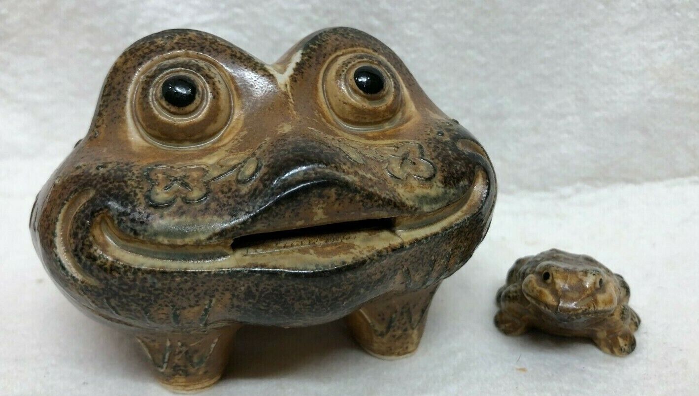 MOC Japan Big Mouth Frog Ceramic Bank 2 Pcs Set Vintage 5 \