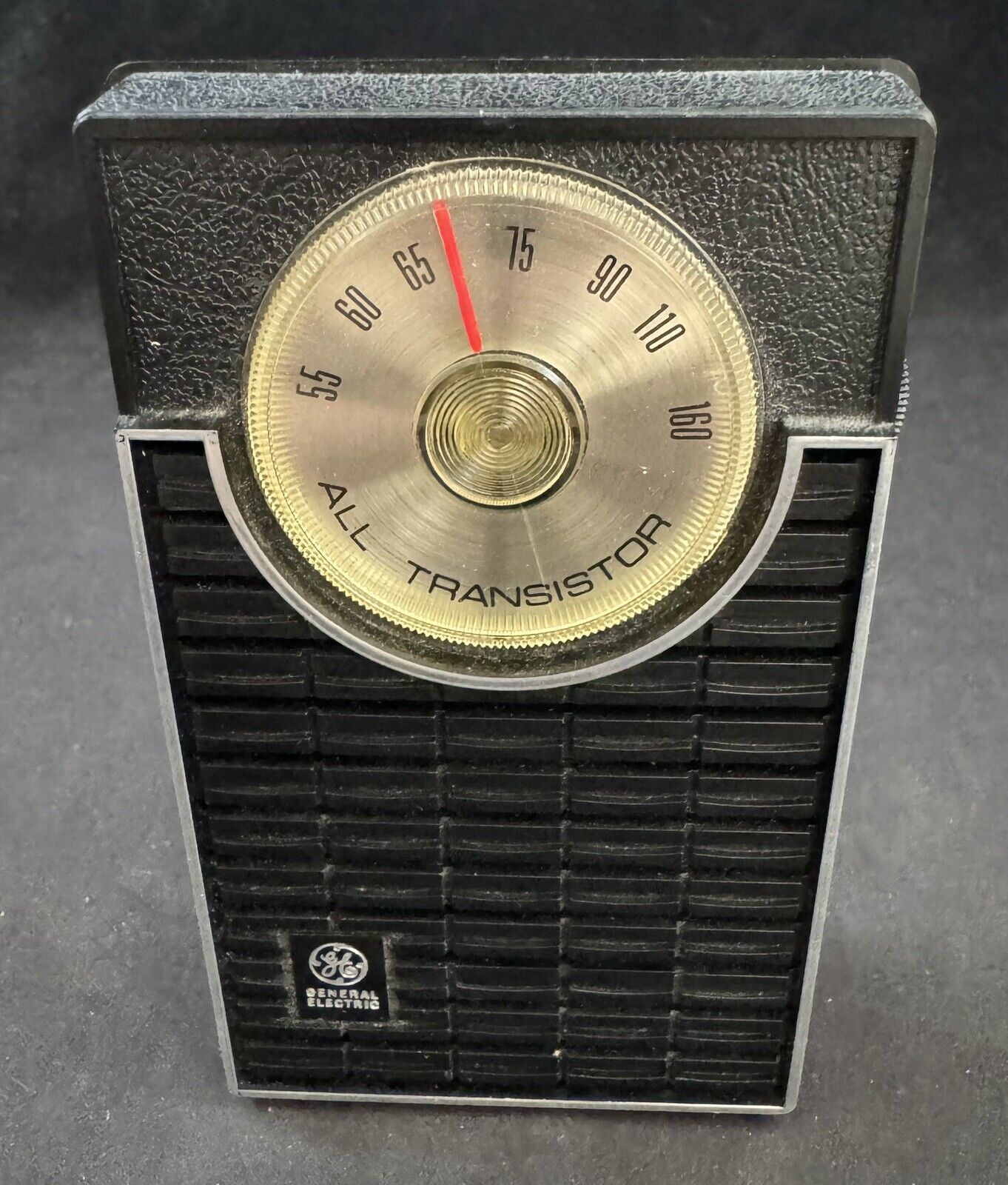 Vintage General Electric 6-Transistor P1710A Shirt Pocket Radio w/ Original Box