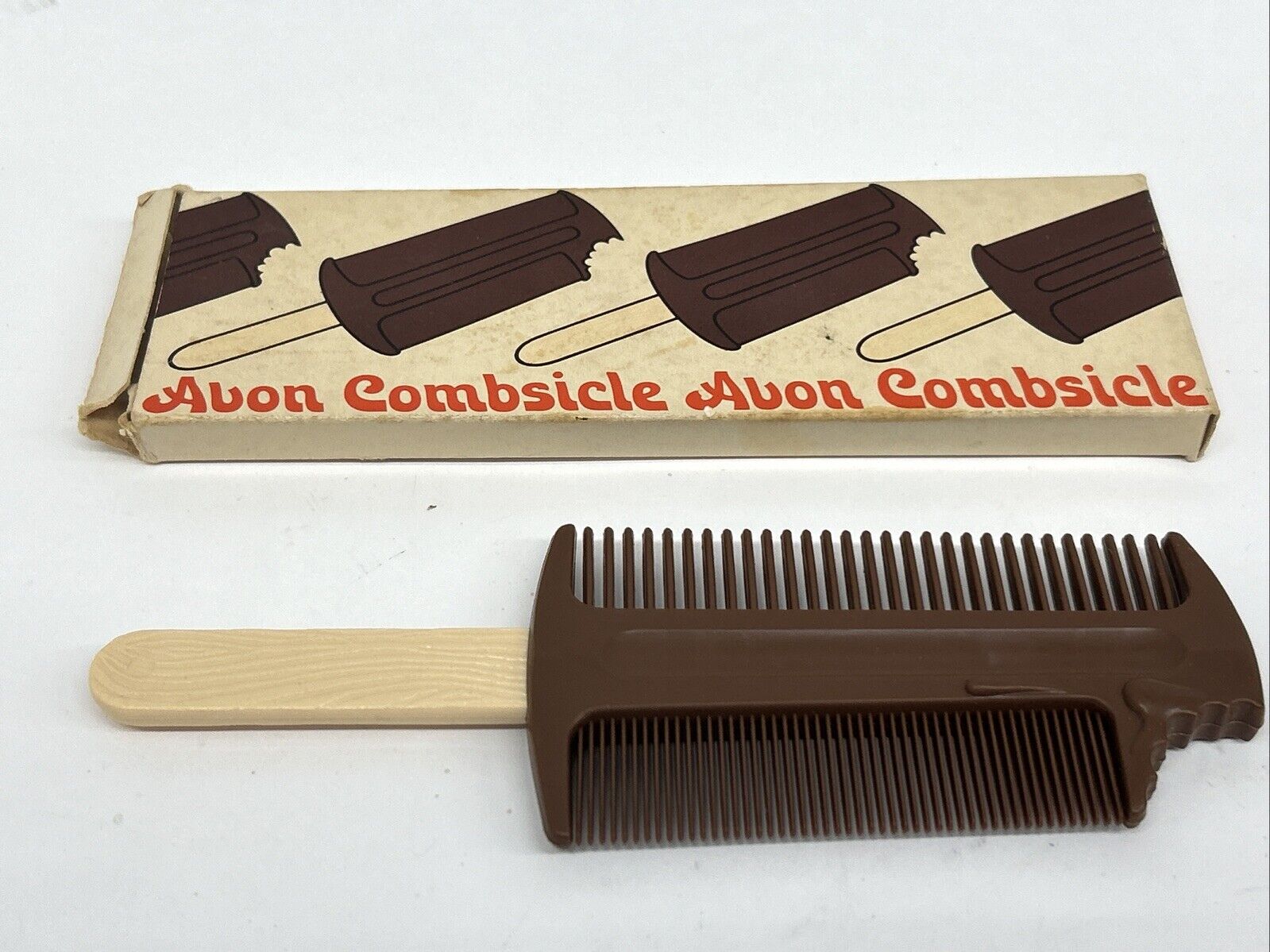 Avon Vintage Combsicle In Original Box