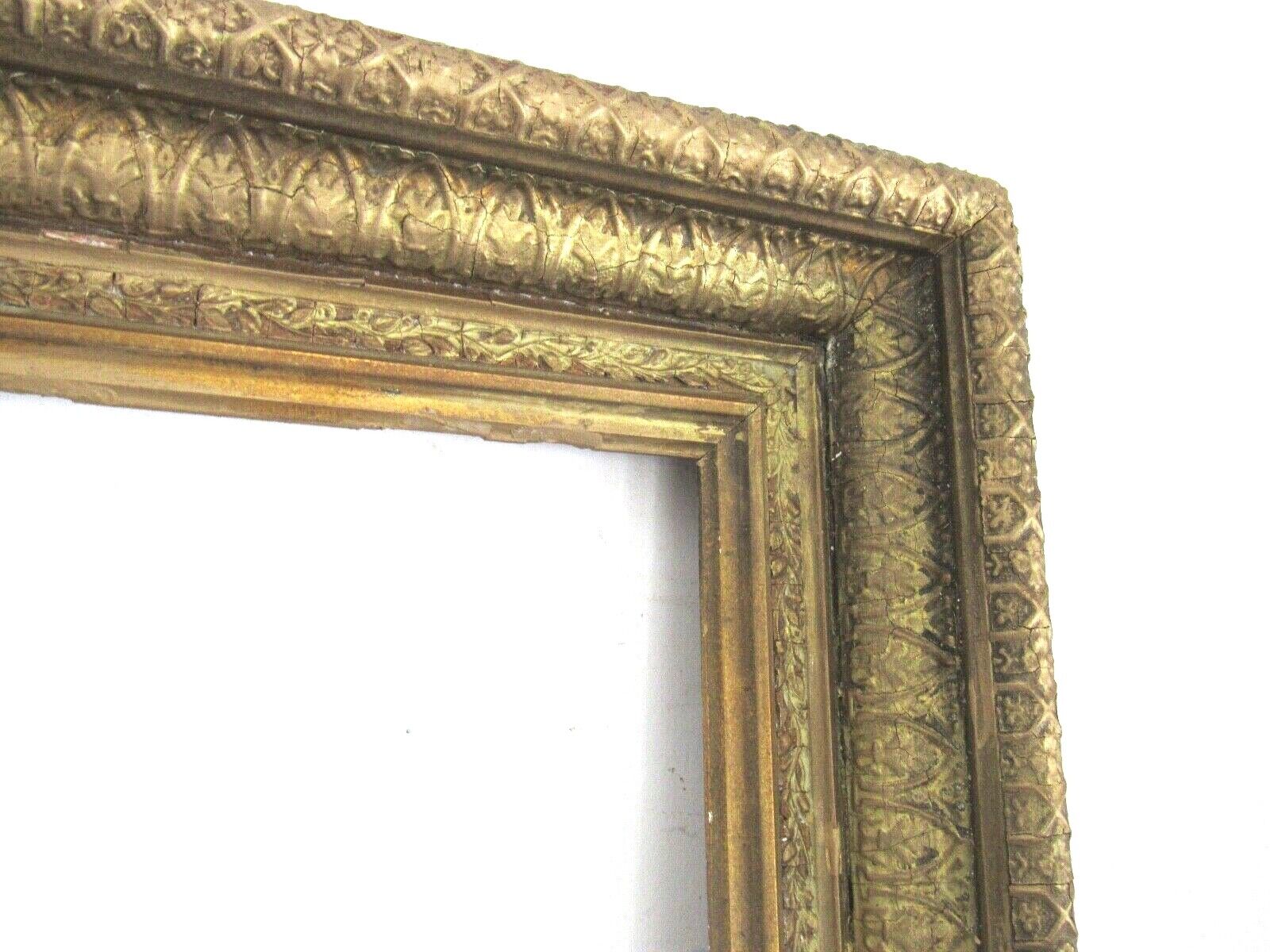 ANTIQUE  19 c  GREAT QUALITY GILT FRAME FOR PAINTING  28  x  22  (k-2)