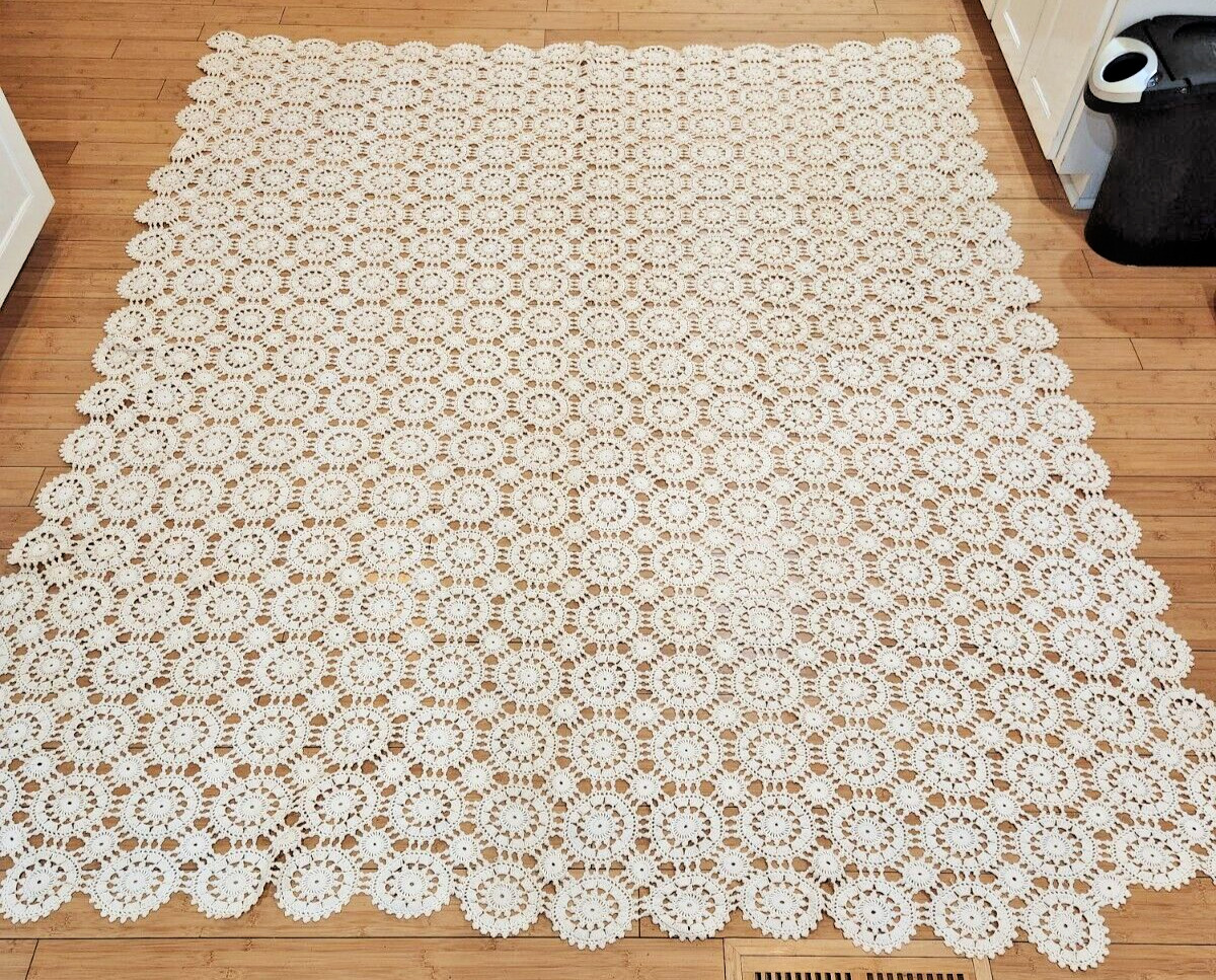 Vintage Crochet Queen/Full Bedspread/Tablecloth 95 X 82 Off White Hand Made