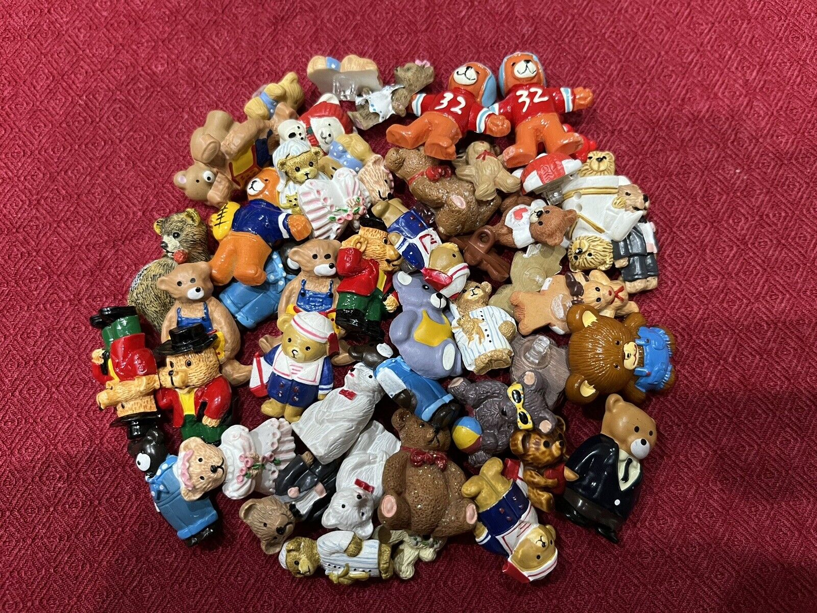 JHB Lot of (50) Assorted Bear Buttons \'NOS\'
