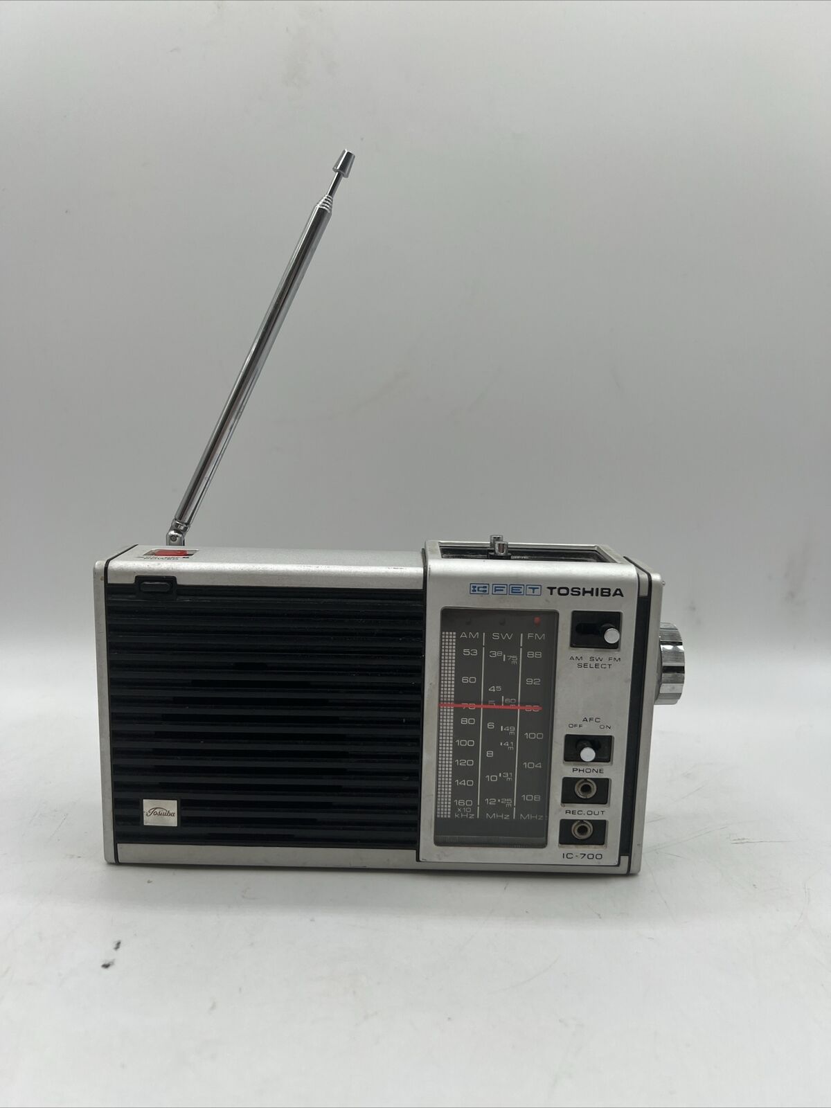 Vintage Toshiba Solid State Radio IC-700 FM/SW/MW 3 Band Working - NO CORD-