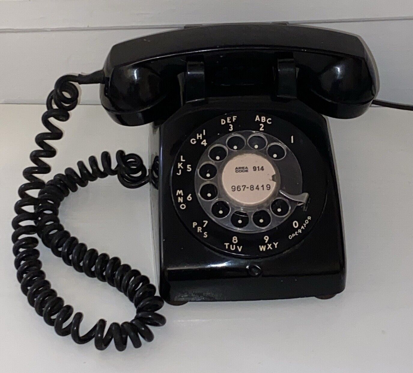 Vintage 1970s  Bell System By Western Electric Black Rotary Dial Telephone 500