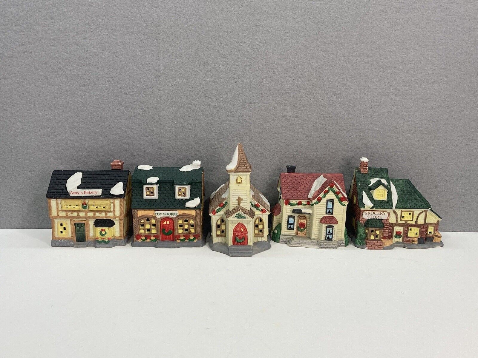 VTG Noma Dickensville Christmas Village 5 Piece Set Collectables Bakery Church