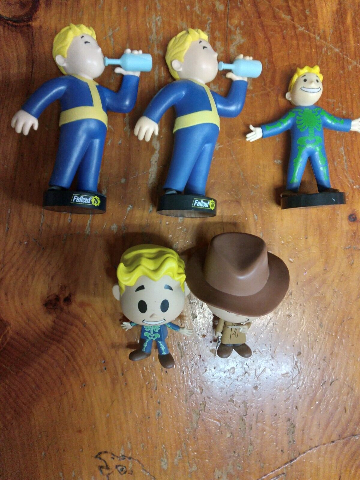 Lot of 5 Vault Boys Figures/ Collectables
