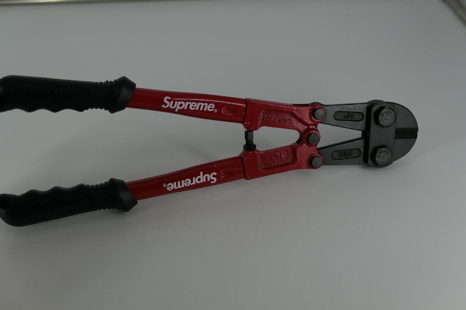 Supreme “Help Yourself” Bolt Cutters 14” 2016. Brand New. 100% Authentic.