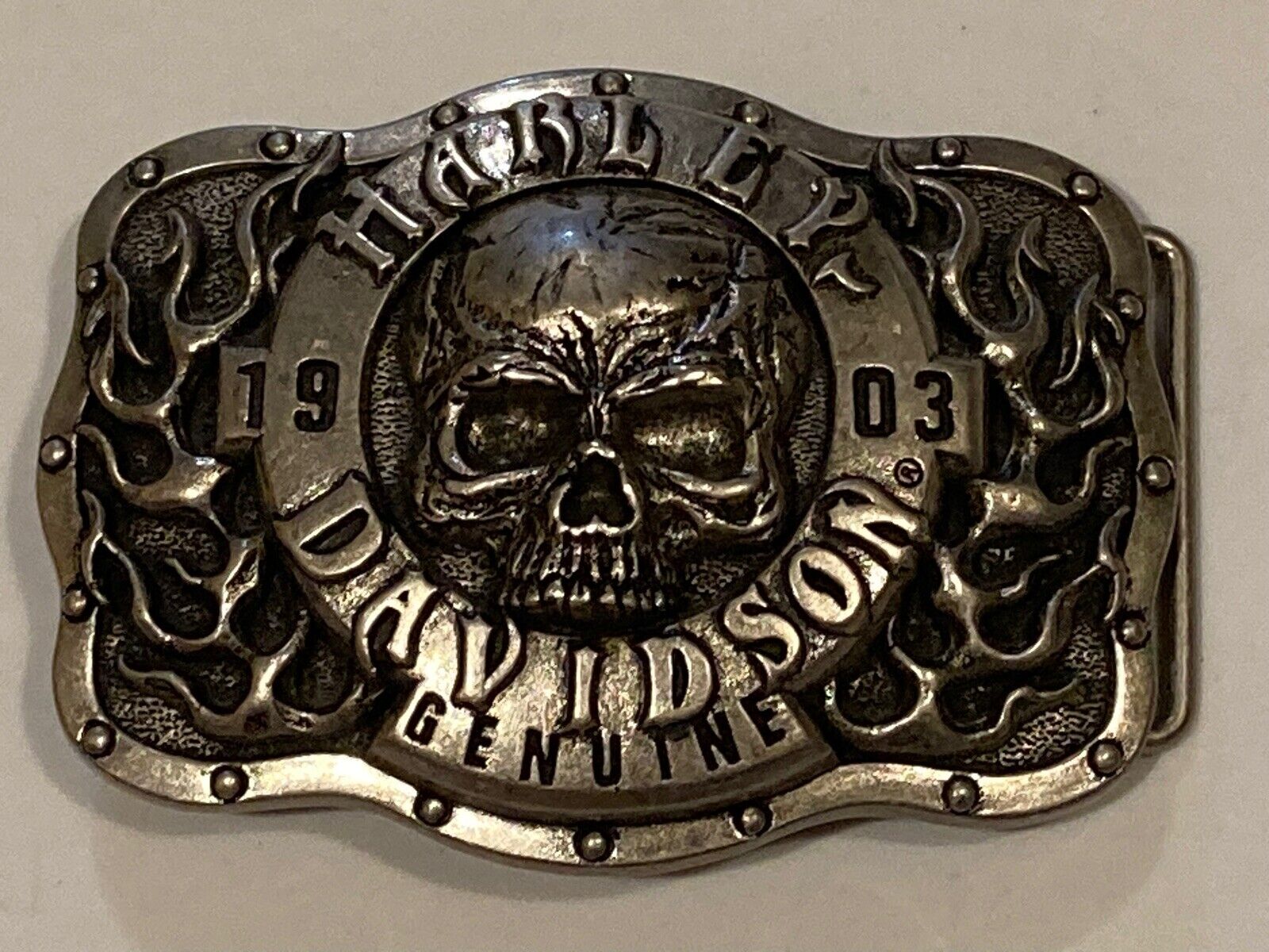 2011 Harley-Davidson Belt Buckle Genuine Skull Flames 1903