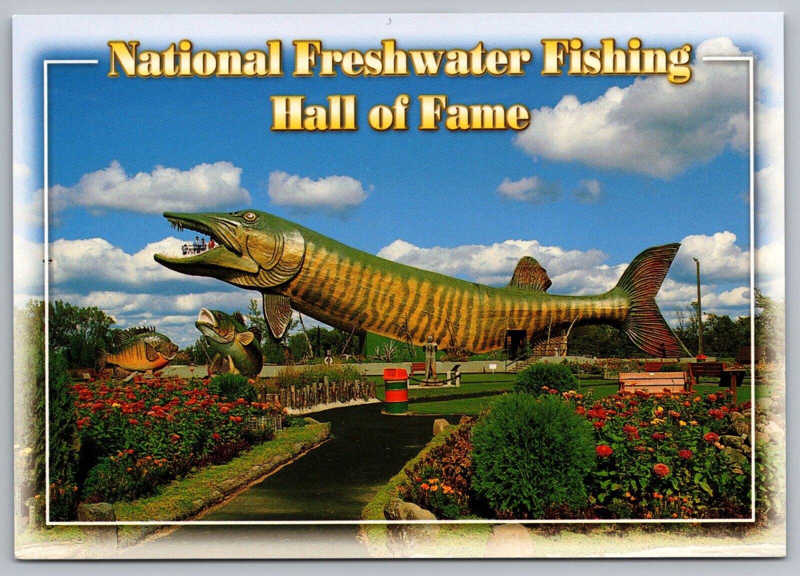 Postcard Giant Walk-Thru Fish National Freshwater Fishing Hall Fame Hayward WI 