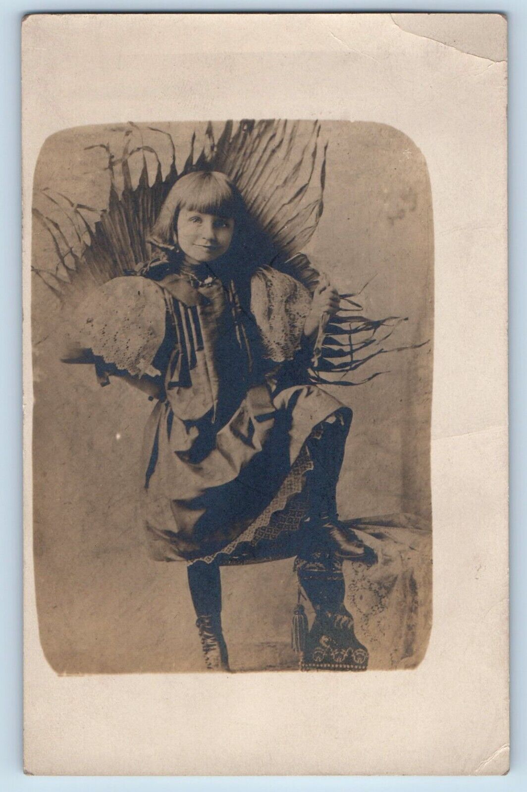 Milwaukee Wisconsin WI Postcard RPPC Photo Pretty Little Girl Studio c1910's