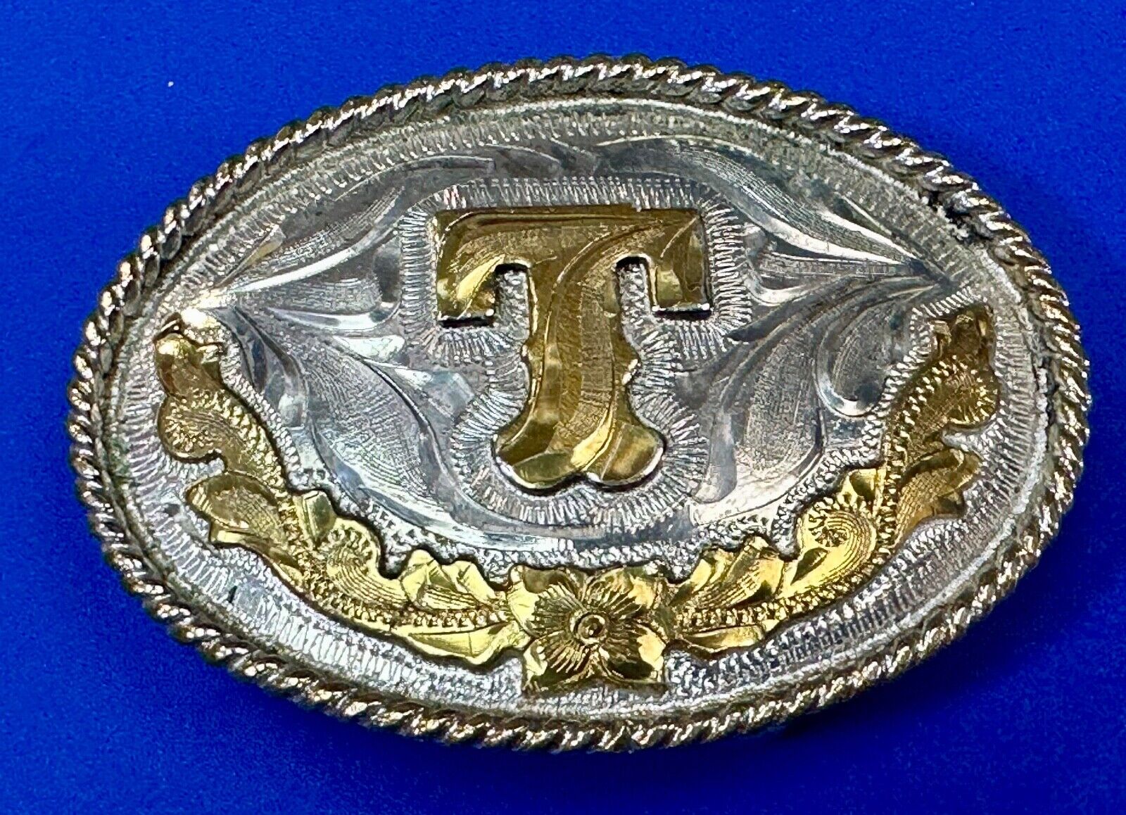 Letter T initial Custom belt buckle by The Classics Buckle Collection Mexico