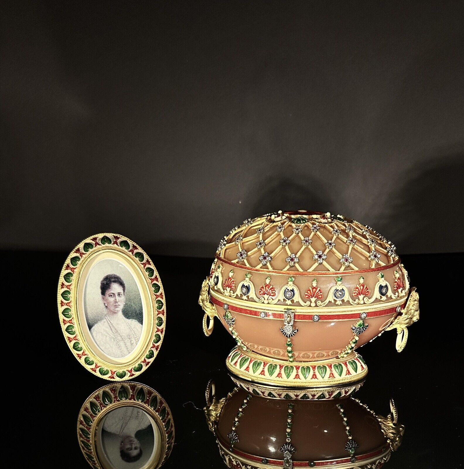 Vivian Alexander Faberge Renaissance Egg #20 of 35   - The Forbes Collection