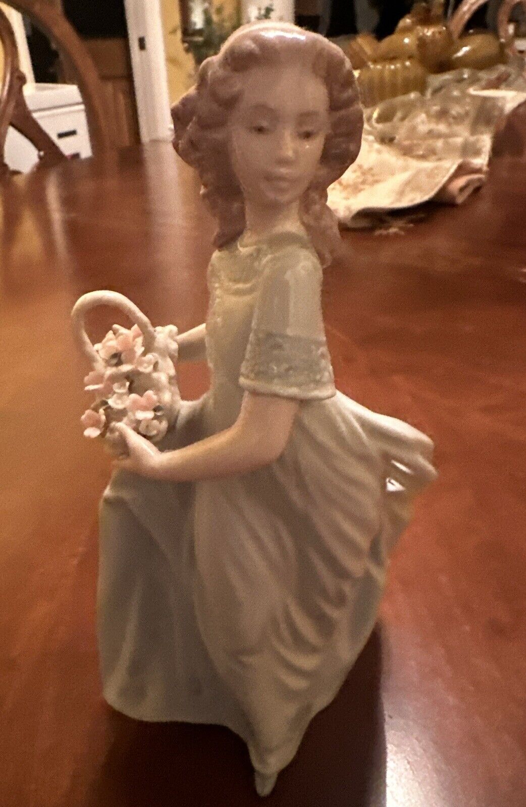 Lladro 6130 “Spring Enchantment” Girl With Flowers Porcelain Figurine