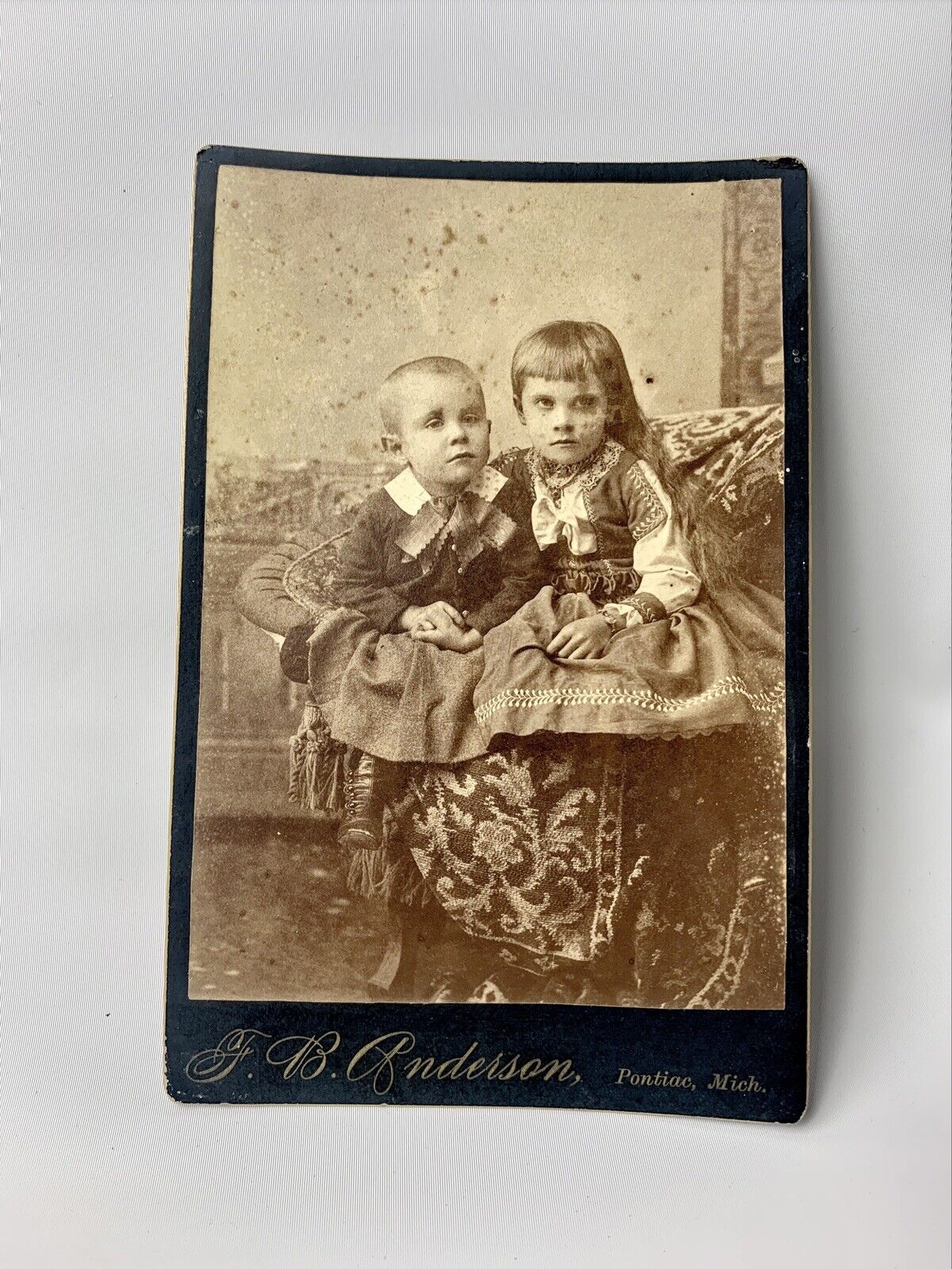 Antique Cabinet Card Photo Children Affluent Bad Hair Cuts Angry Pontiac, MI