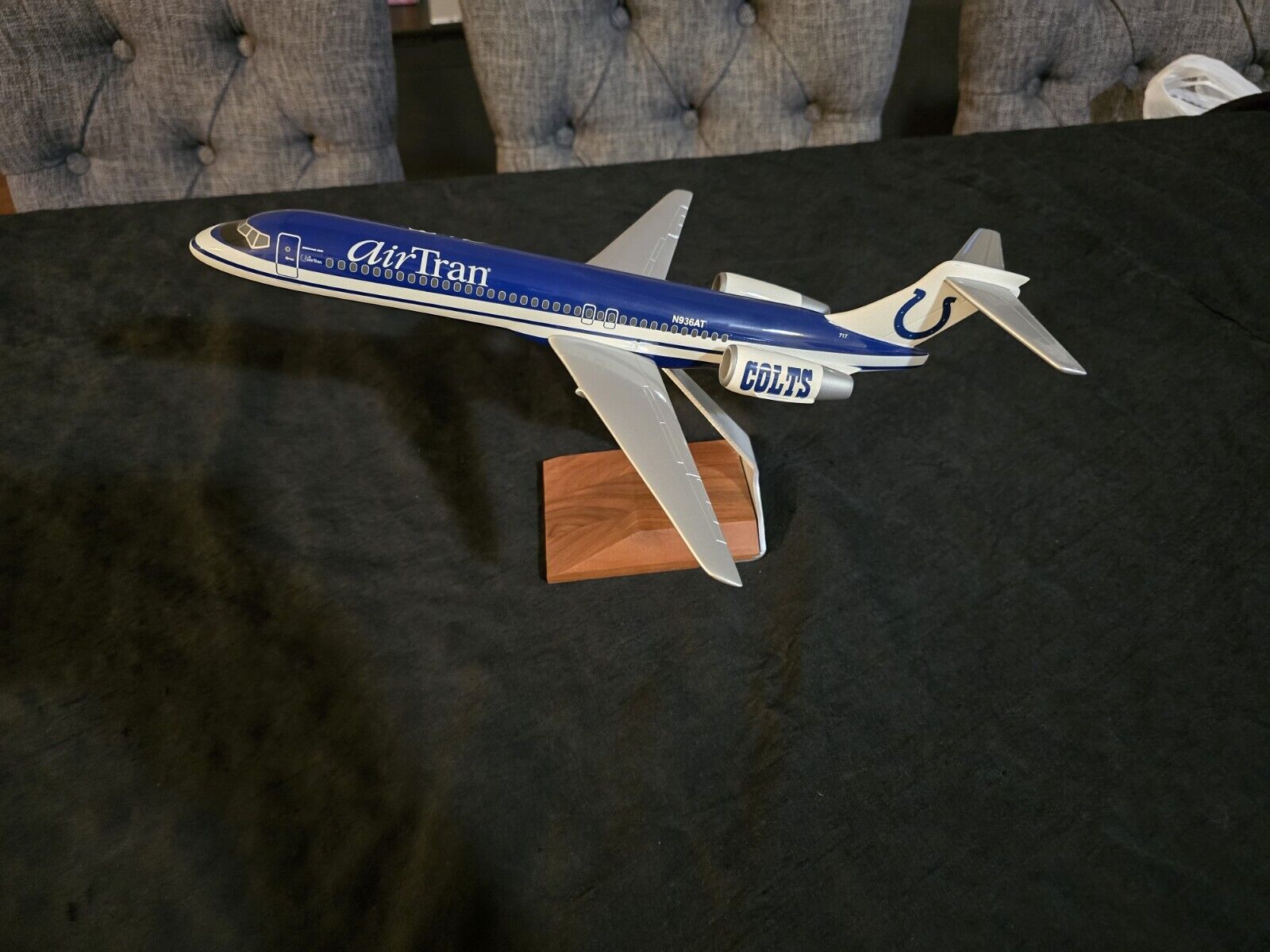 PACMIN 1/100 AIRTRAN NFL INDIANAPOLIS COLTS BOEING 717 MODEL VERY RARE NICE