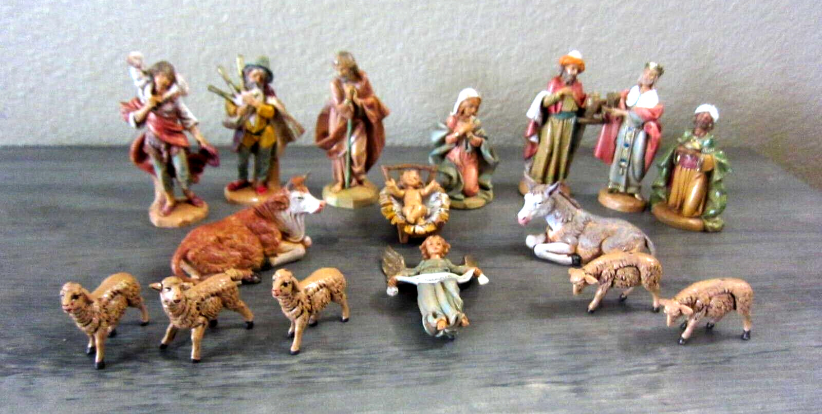 Vintage Fontanini Depose Christmas Nativity Set 17 Pieces Italy
