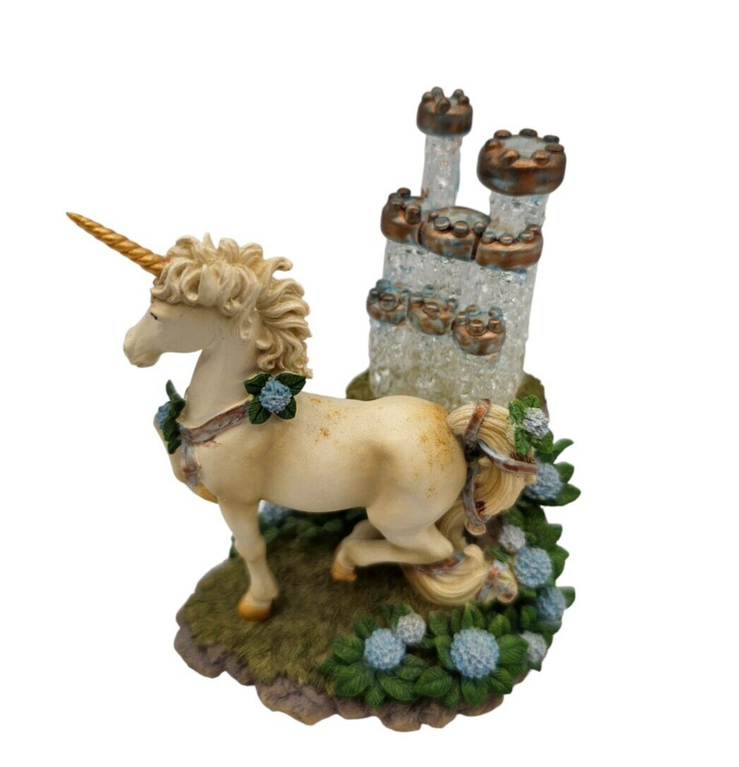 Mystical Kingdoms Collection Unicorn Figure RARE Castle of Dreams