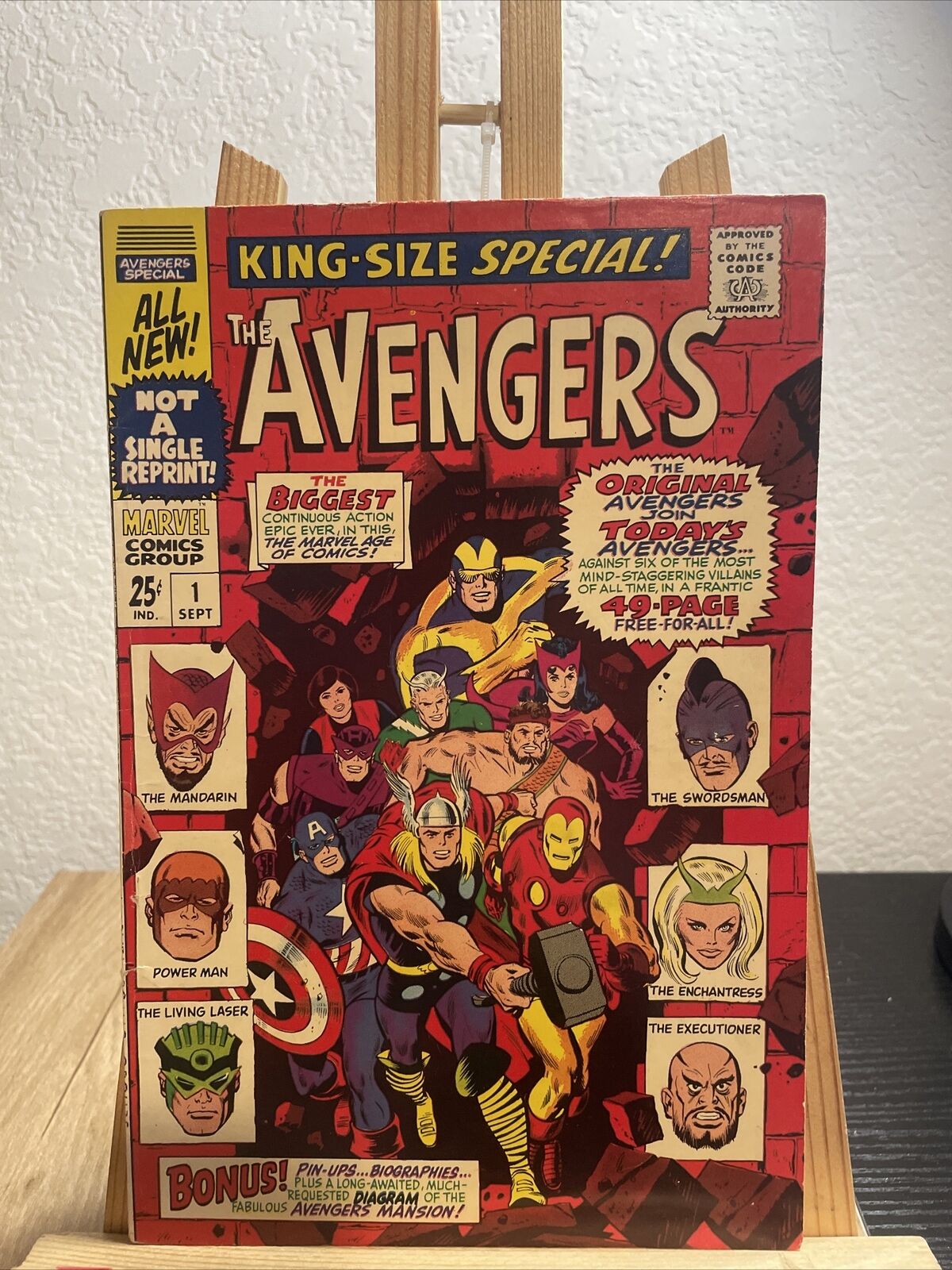 Avengers Annual #1 1st Team-Up Avengers Issue 1967 Marvel Comics F/VF