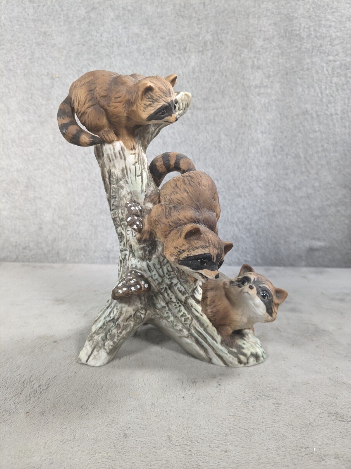 Homco Masterpiece Porcelain 3 Racoons on a Tree Trunk Figurine Wildlife