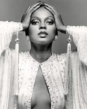 DIANA ROSS LEGENDARY MUSIC SONGSTRESS - 8X10 PUBLICITY PHOTO (AB-404) picture