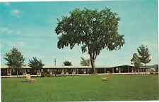 Redwood Motel-Janesville, Wisconsin WI-unposted vintage postcard picture