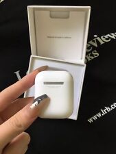 Apple AirPods 2nd Generation Airpods Bluetooth Earbuds Earphone & Charging Case picture