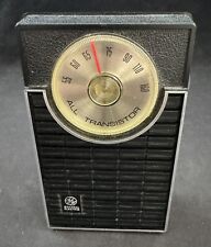 Vintage General Electric 6-Transistor P1710A Shirt Pocket Radio w/ Original Box picture
