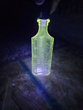 Antique Vintage Manganese Uranium E.F. Wilson & Co. Pharmacists Medicine Bottle  picture