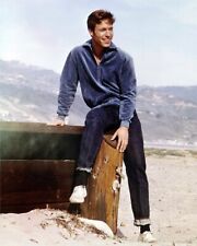 Richard Chamberlain 8x10 Real Photo smiling on beach 1960's picture